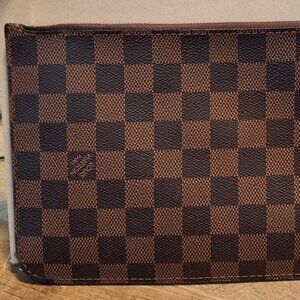 Louis Vuitton Damier Ebene Neverfull Clutch